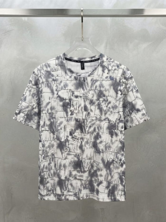 Abstract Printed Crewneck Tee